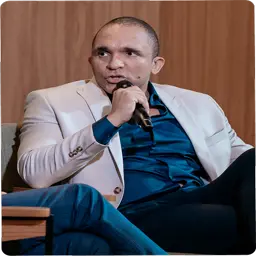 Conrado Adolpho